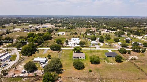 Tiny photo for 655 N Olivo St, Clewiston, FL 33440 (MLS # A12006499)