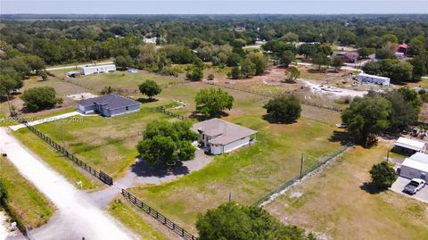 Tiny photo for 655 N Olivo St, Clewiston, FL 33440 (MLS # A12006499)