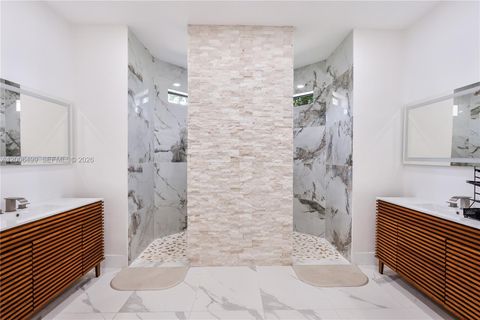 Tiny photo for 655 N Olivo St, Clewiston, FL 33440 (MLS # A12006499)