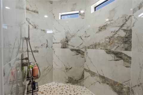 Tiny photo for 655 N Olivo St, Clewiston, FL 33440 (MLS # A12006499)