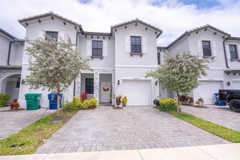 Photo of 28643 SW 129th Ct, Homestead, FL 33033 (MLS # A12007678)