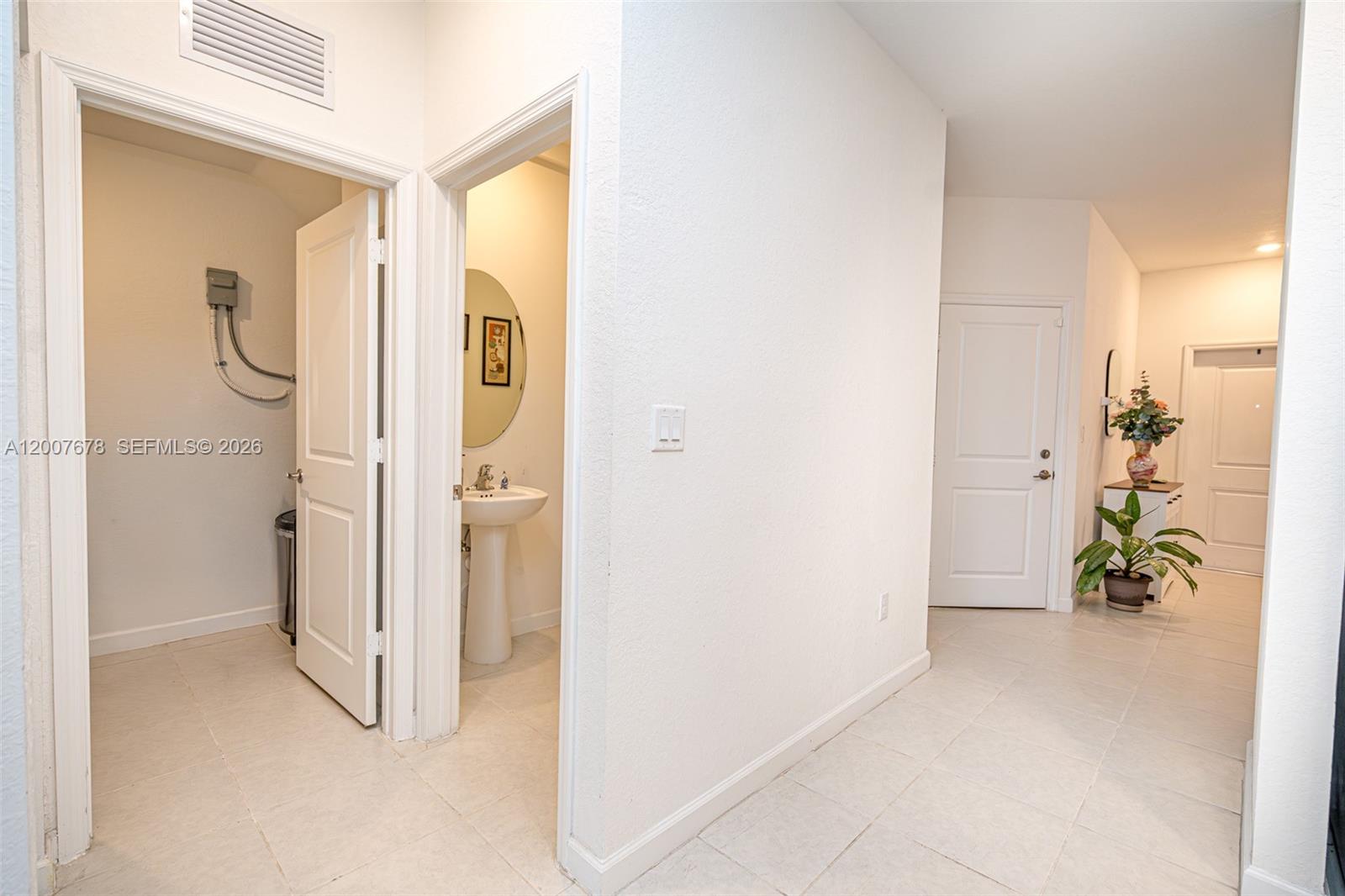 CAMBRIDGE ESTATES FIRST A - Residential