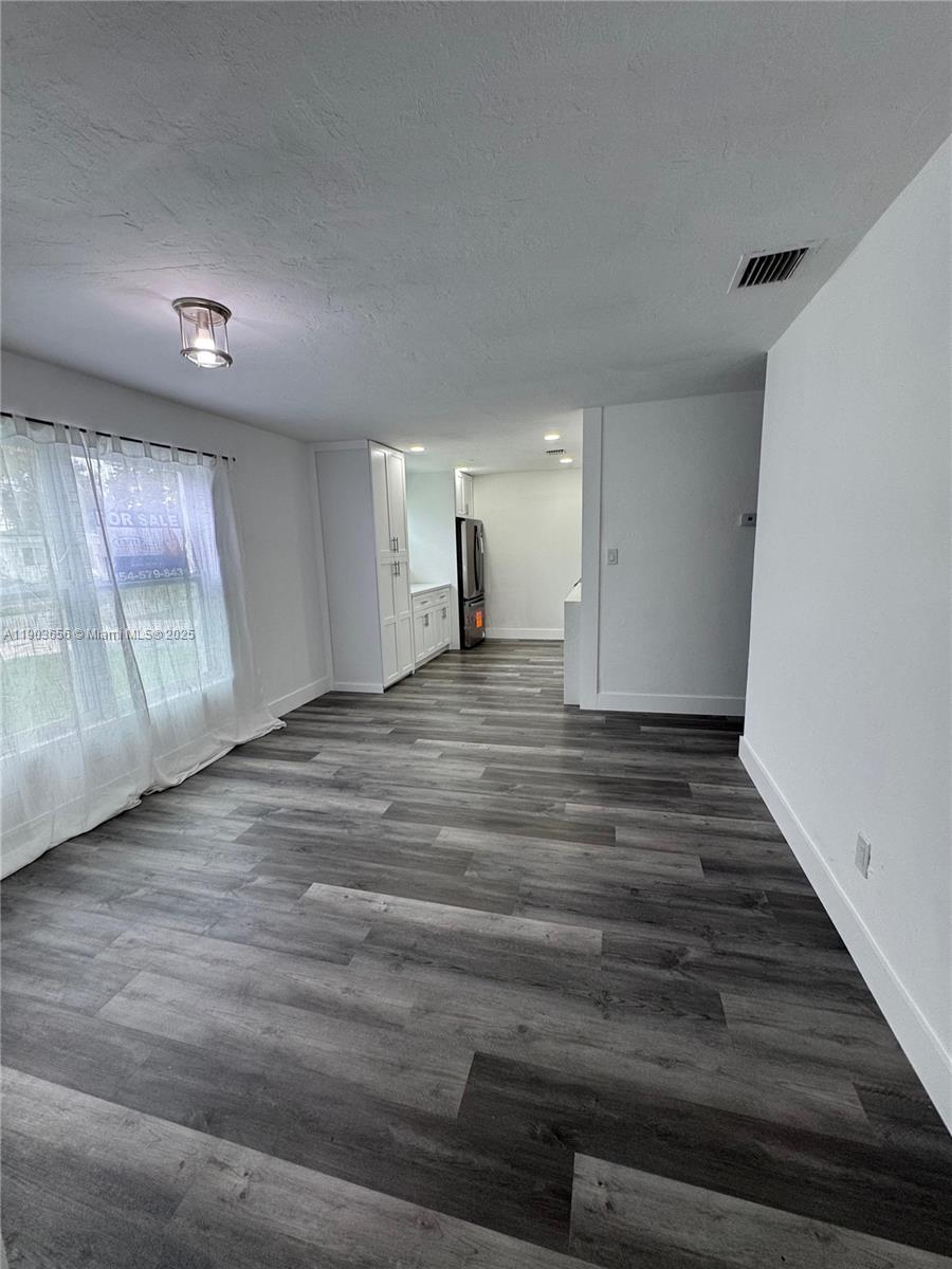 PLAYLAND VILLAGE SEC 3 - Residential