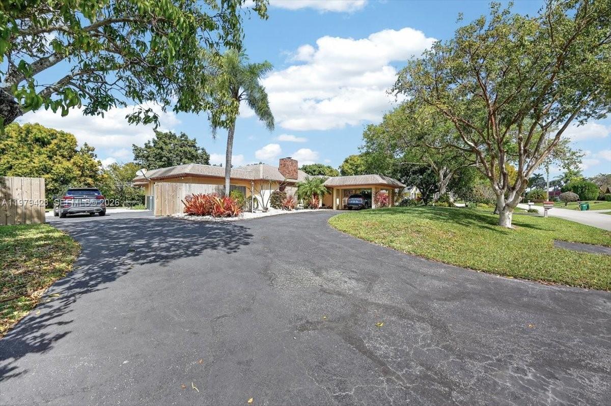 OLD CUTLER GROVE - Residential