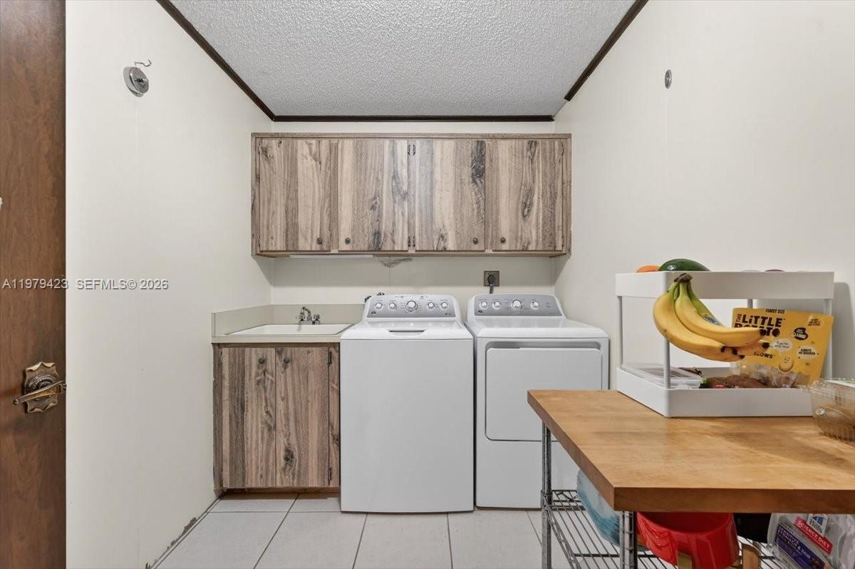 OLD CUTLER GROVE - Residential