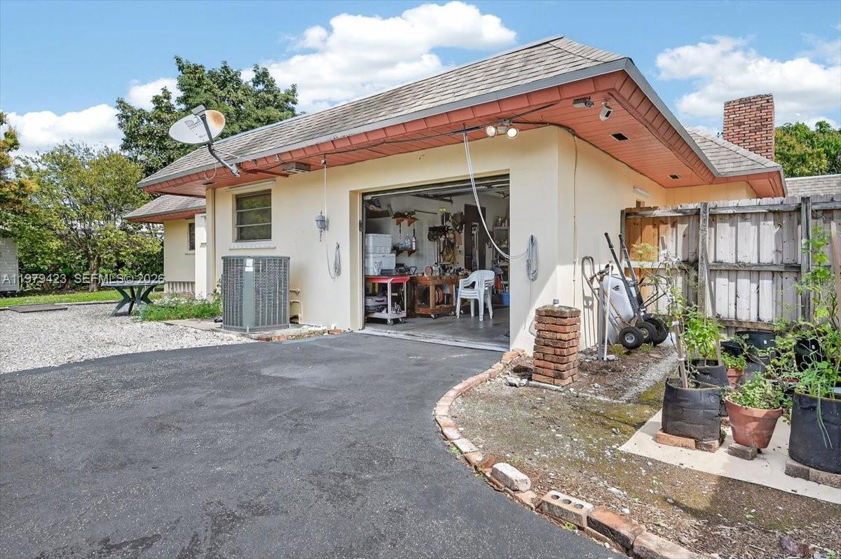 OLD CUTLER GROVE - Residential