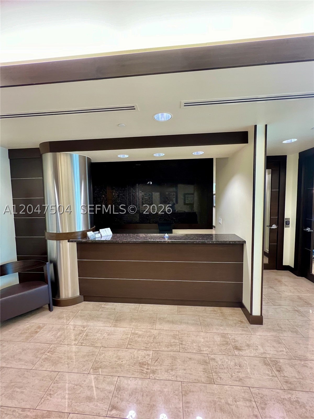 20900 NE 30 TH Ave 600