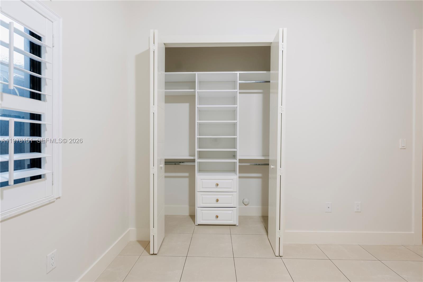 CORAL WAY PK SEC D - Residential