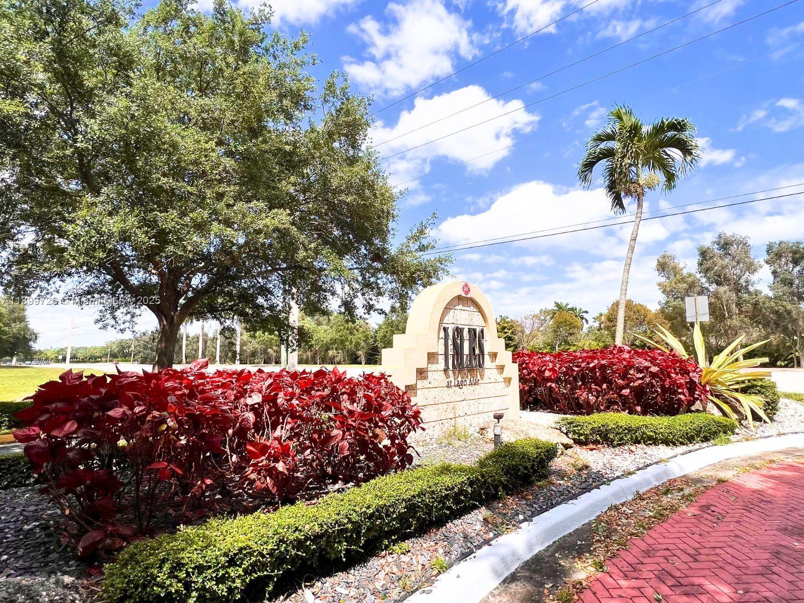 ISLES AT LAGO MAR CONDO - Residential Lease