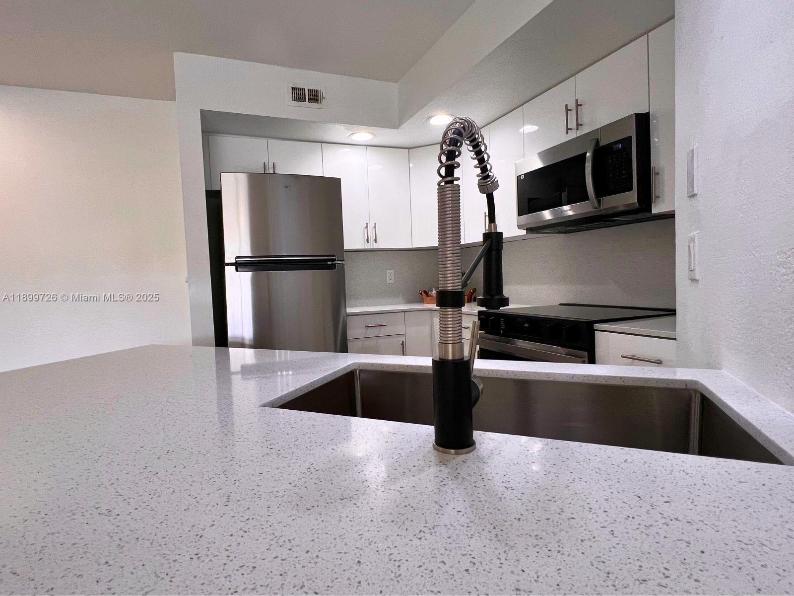 ISLES AT LAGO MAR CONDO - Residential Lease