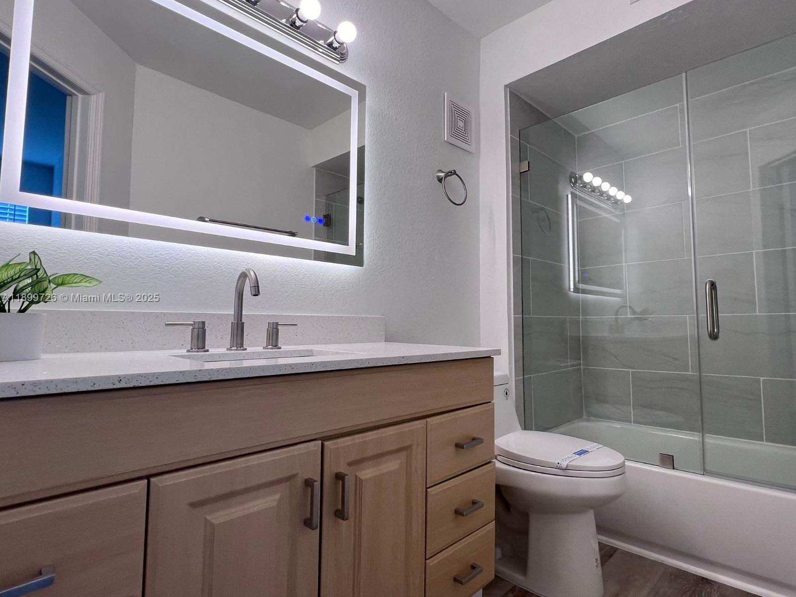 ISLES AT LAGO MAR CONDO - Residential Lease