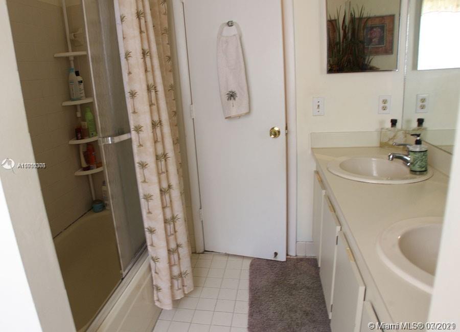 BOULEVARD WOODS WEST SEC - Residential