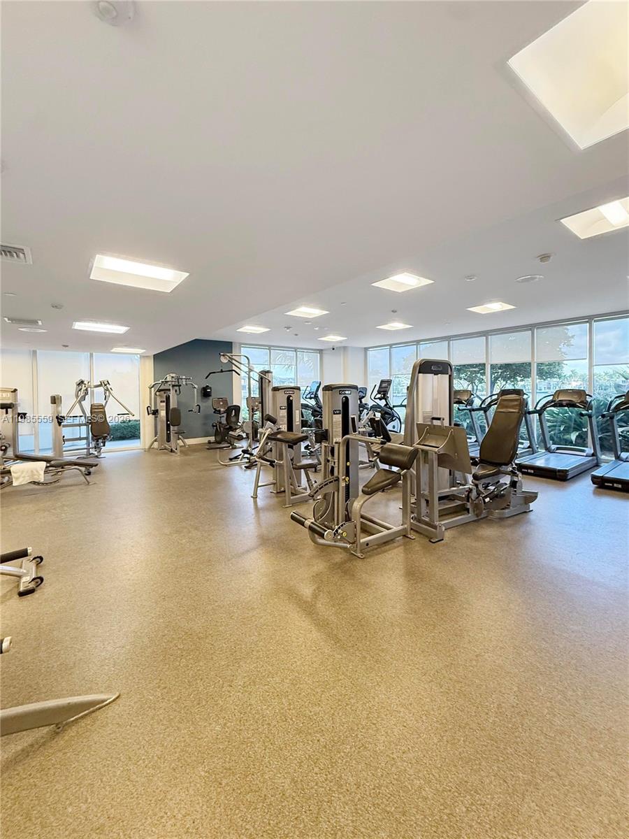 HAMPTONS WEST CONDO - Residential