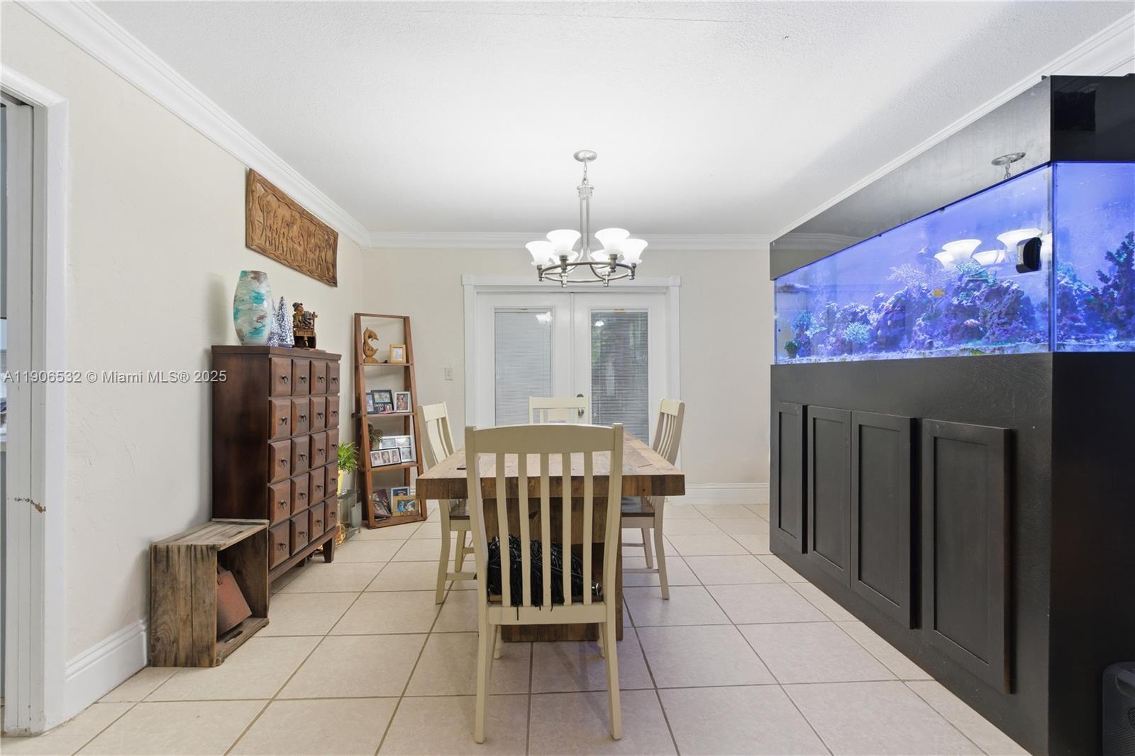 No subdi - Residential