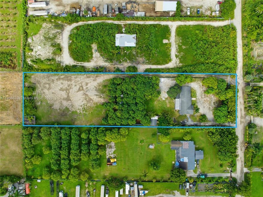 Call to the office for showing instructions or for questions (561-231-5735) Please send only reasonable offers with pre approval and DU or proof of founds if cash. Send offers to transactions@truewayrealty.com and include LA. The Title Company will be Trueway Title, 561-295-8020, closing@truewaytitle.com. All measurements are approximate and all information provided is deemed reliable but is not guaranteed and should be verified.