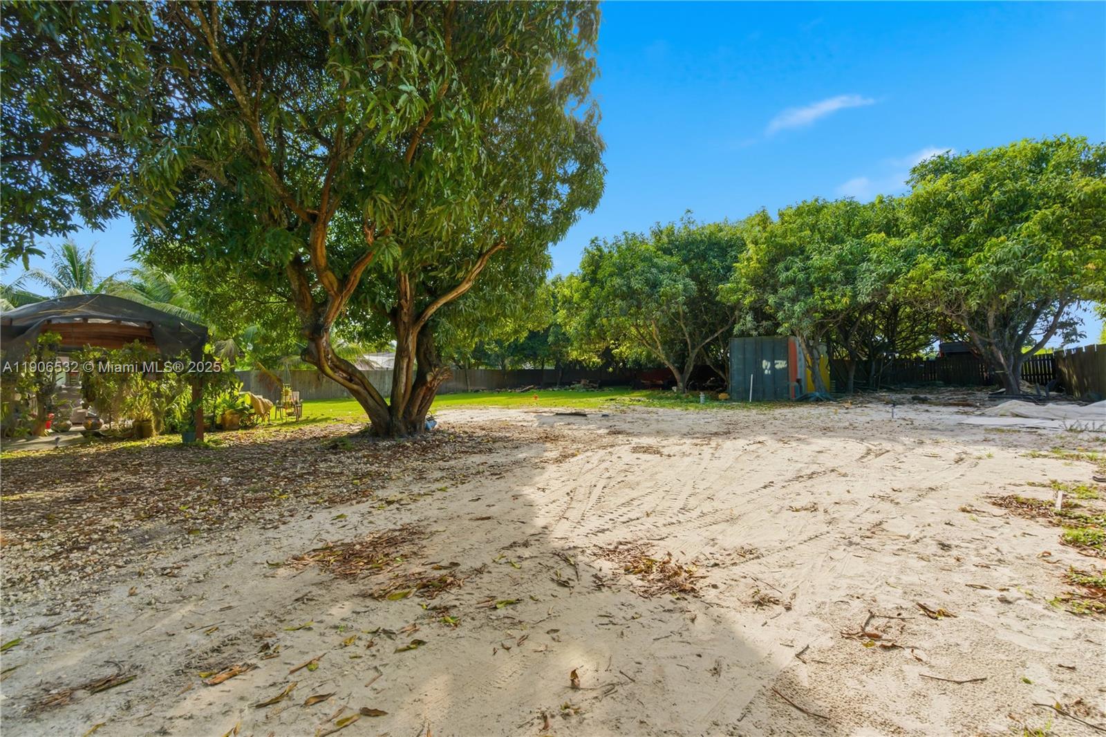 No subdi - Residential