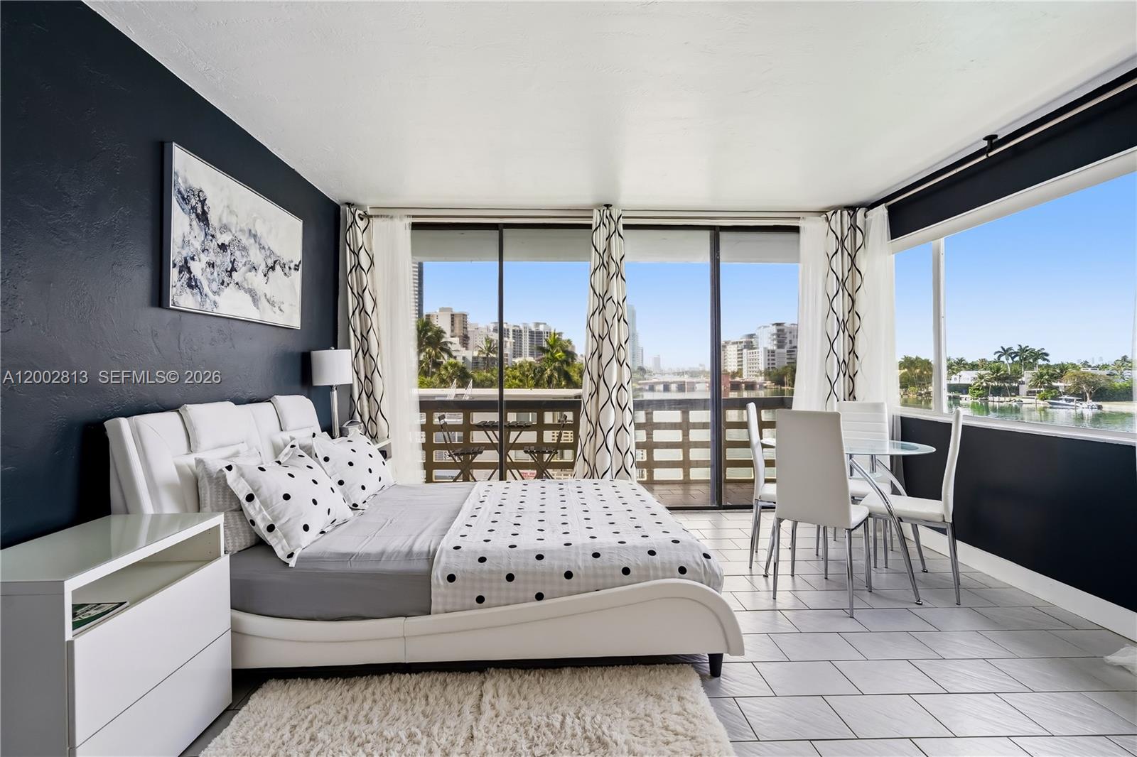 6484 Indian Creek Dr 317