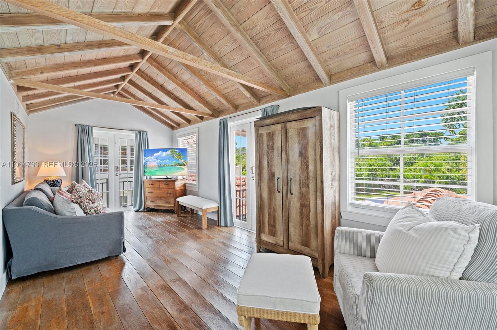 BOYNTON HEIGHTS - Residential