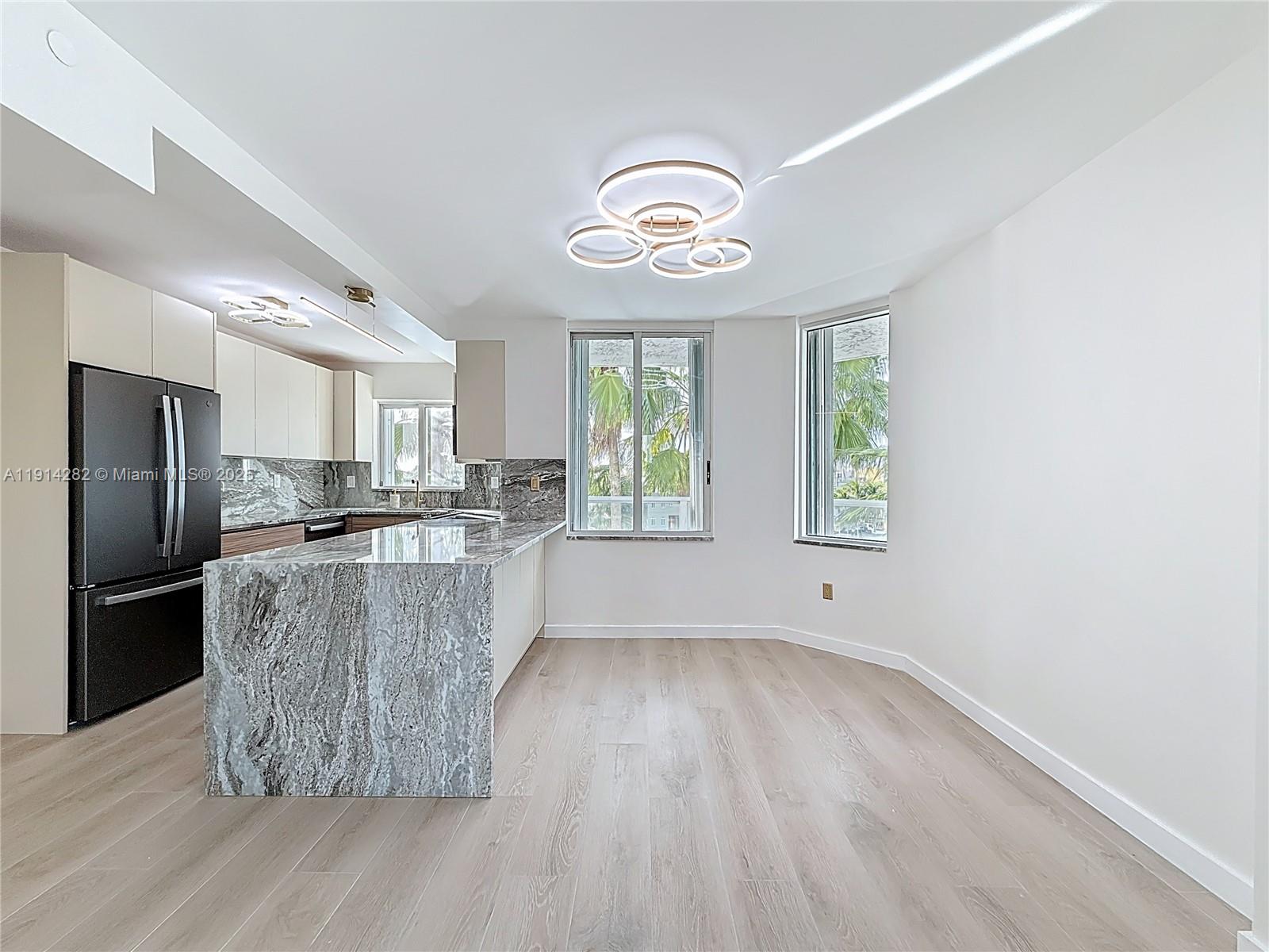 THE GRANDVIEW CONDO - Residential Lease