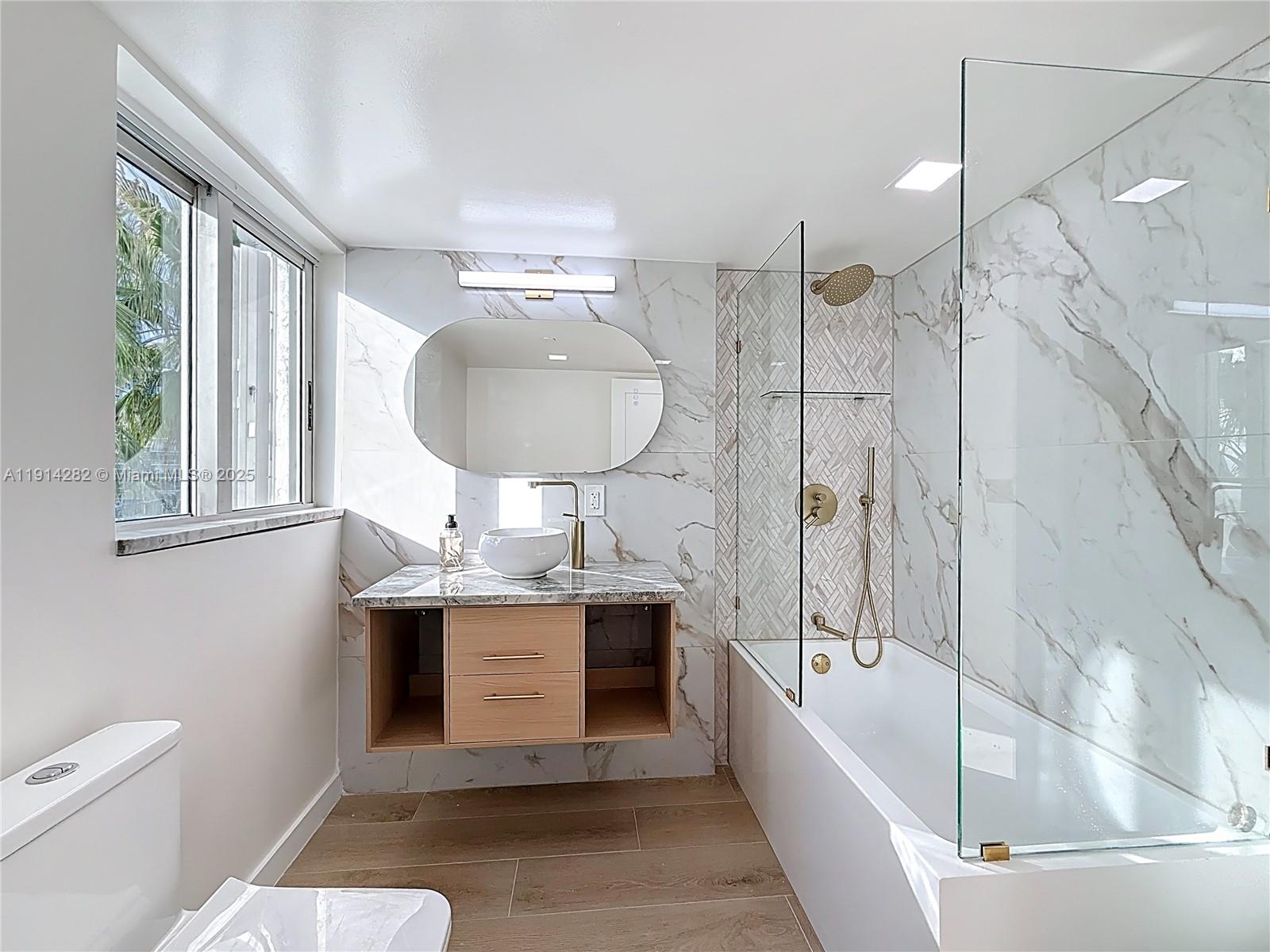 THE GRANDVIEW CONDO - Residential Lease