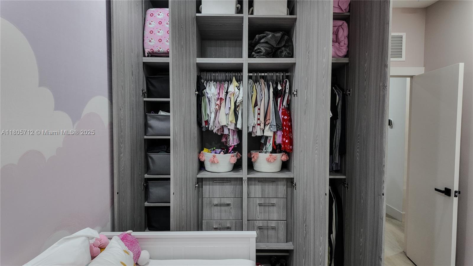 DORAL PALMS NORTH - Residential