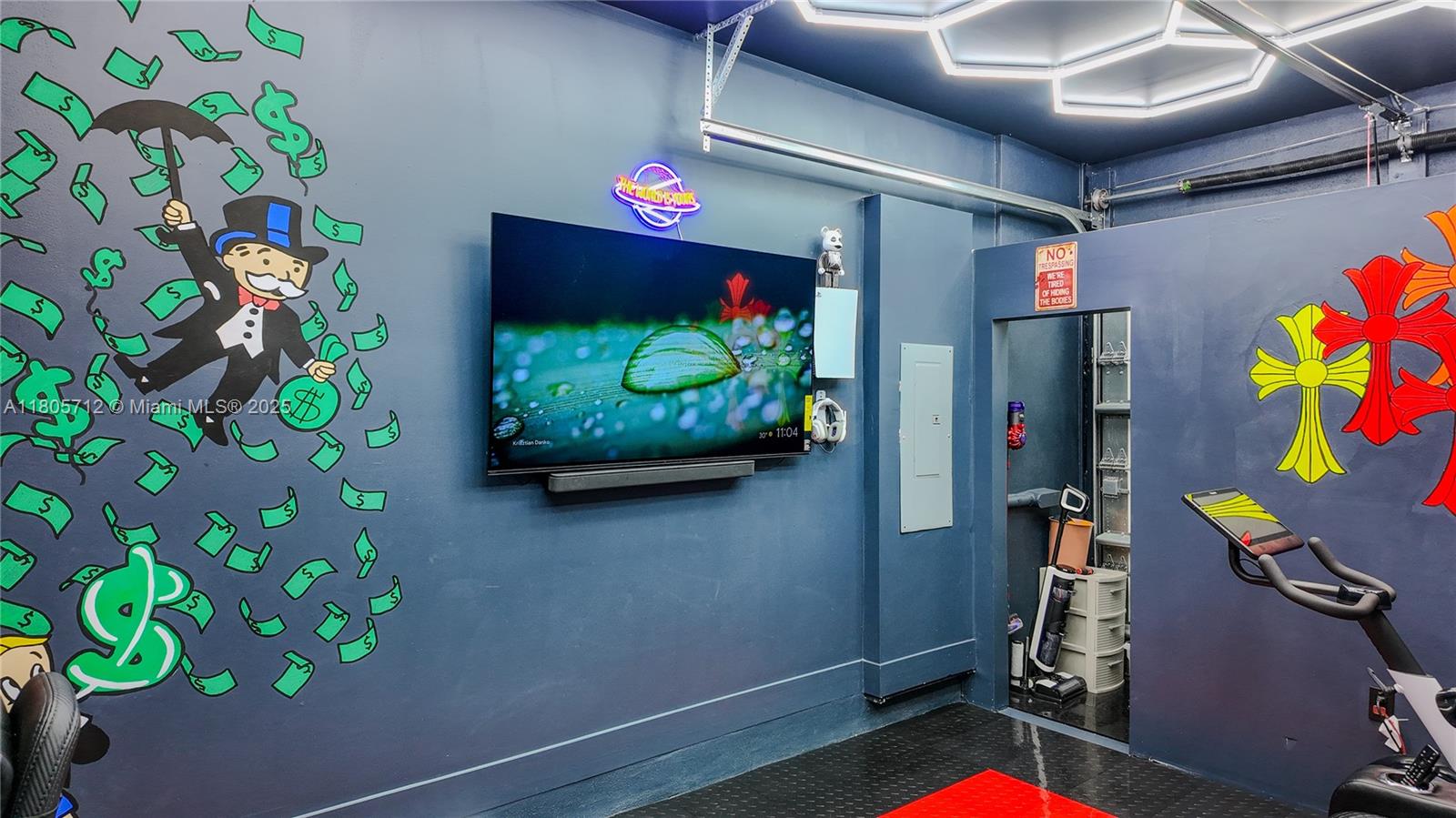 DORAL PALMS NORTH - Residential