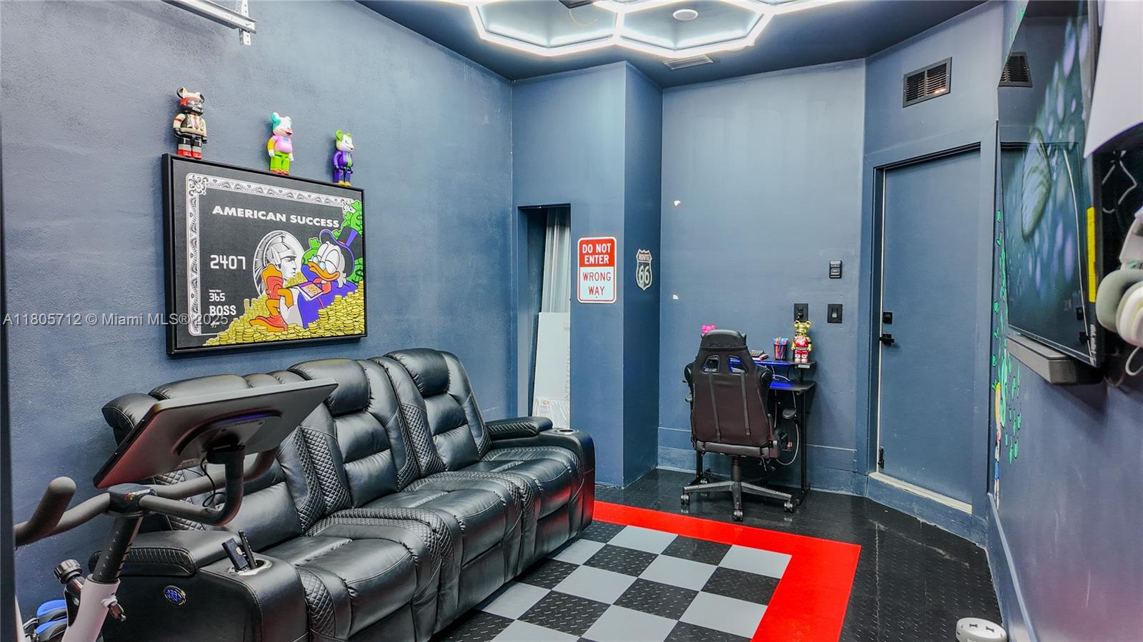 DORAL PALMS NORTH - Residential