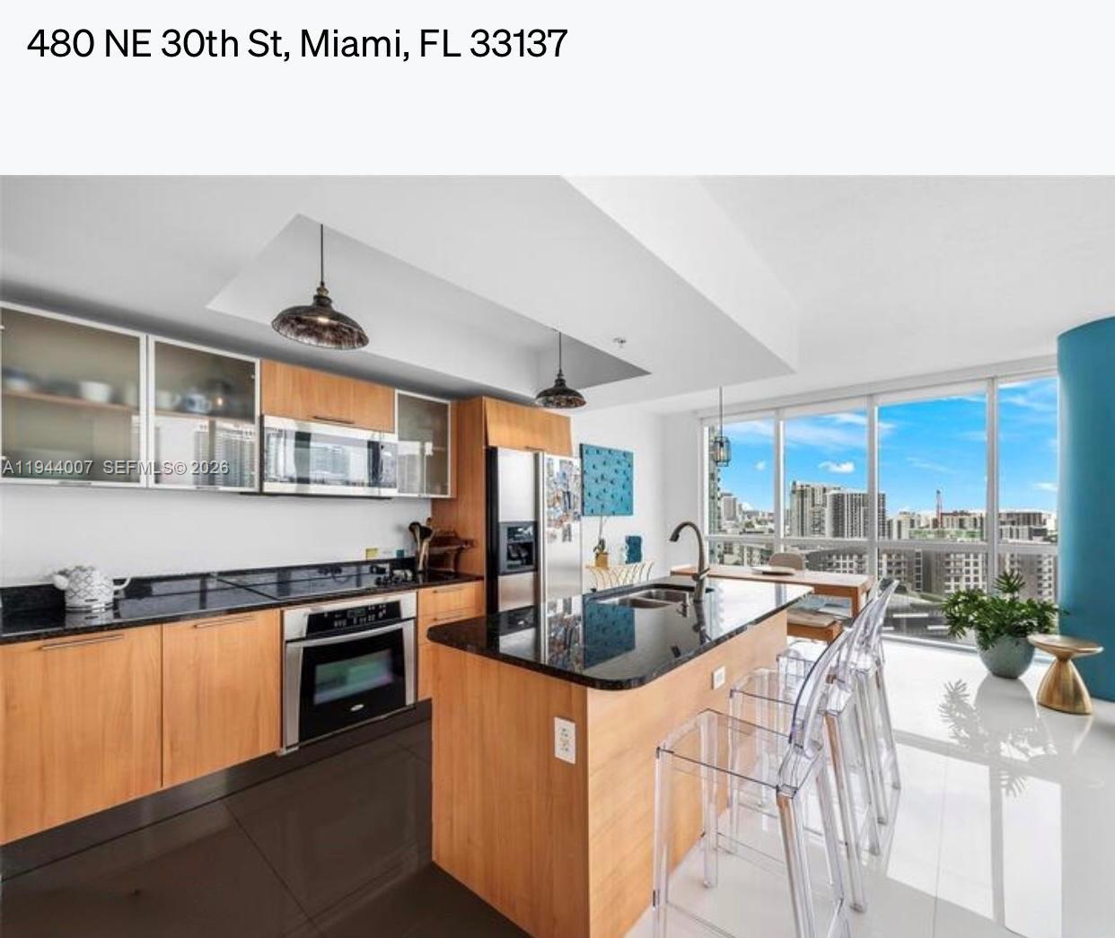 480 NE 30th St 1607
