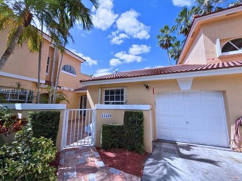 Photo of 11459 Lakeview Dr #7A, Coral Springs, FL 33071 (MLS # A12002834)