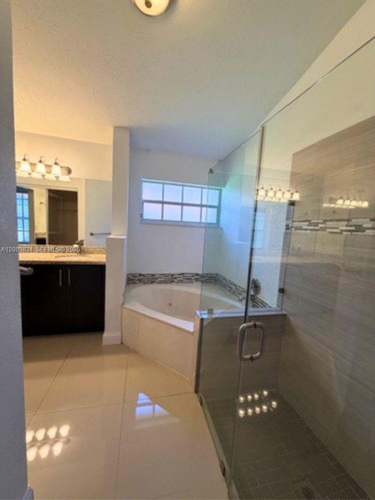 PORTOFINO CONDOMINIUM - Residential