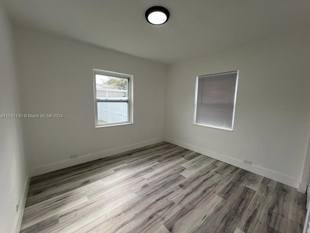BUNCHE PARK - Residential