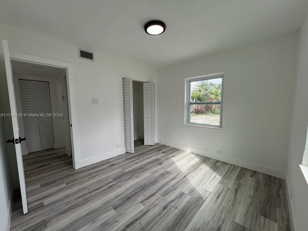 BUNCHE PARK - Residential