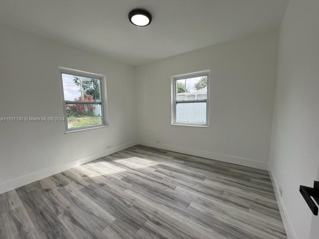 BUNCHE PARK - Residential