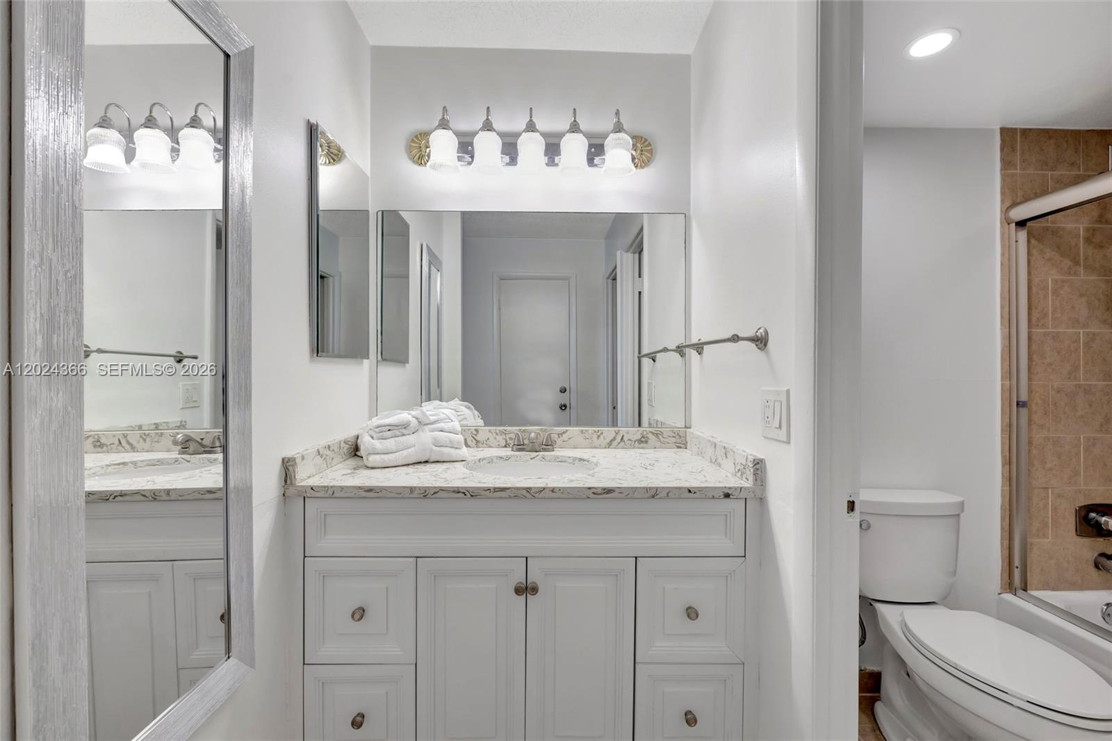 BERKLEY SOUTH CONDO - Residential