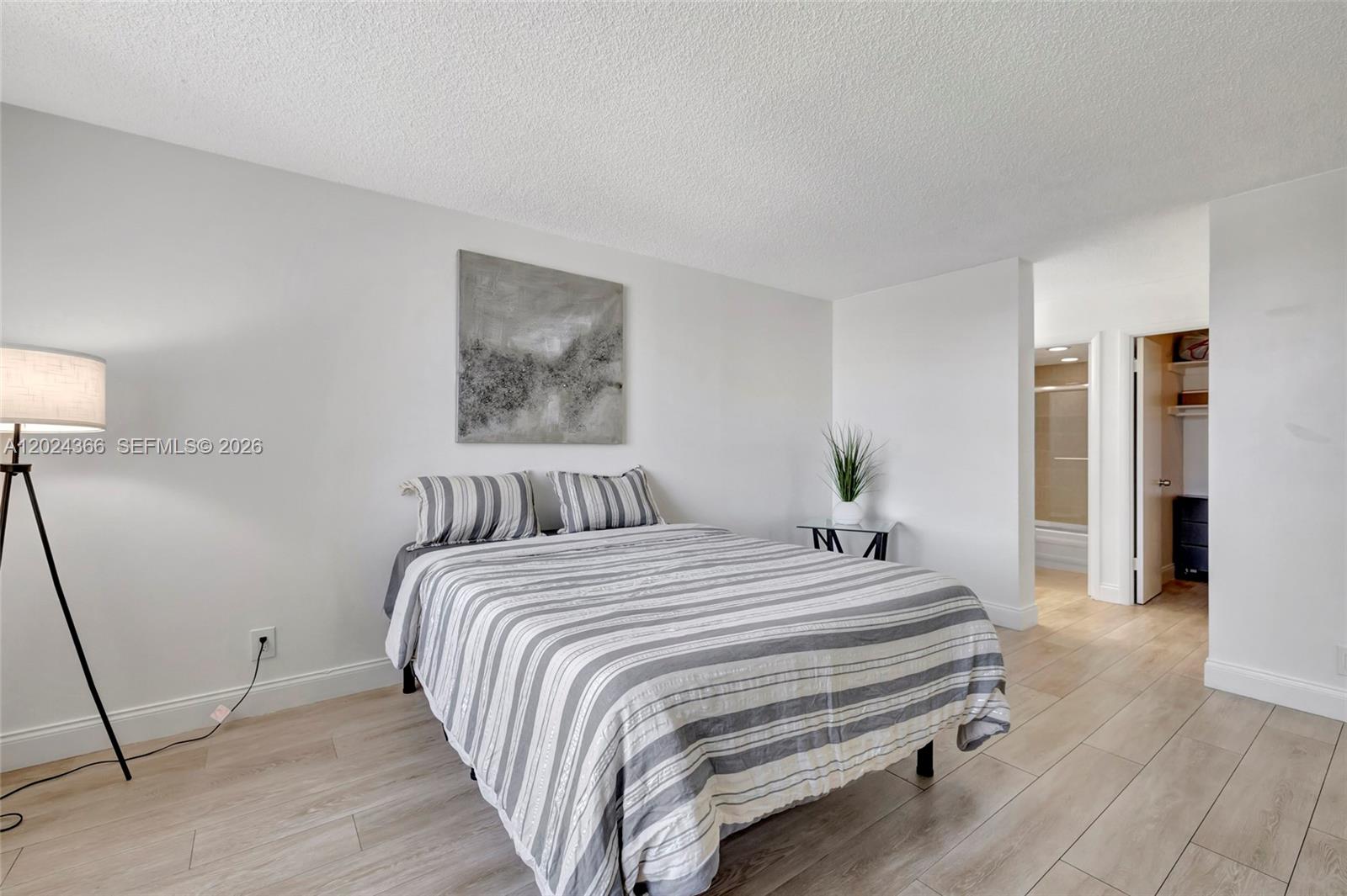 BERKLEY SOUTH CONDO - Residential