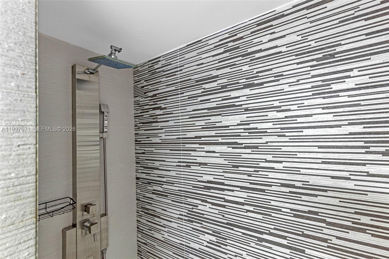 740 MERIDIAN CONDO - Residential