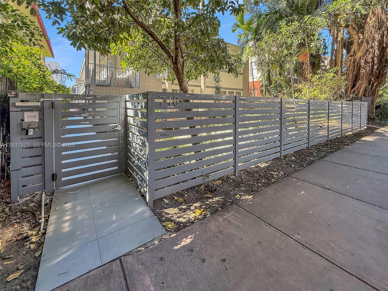 740 MERIDIAN CONDO - Residential