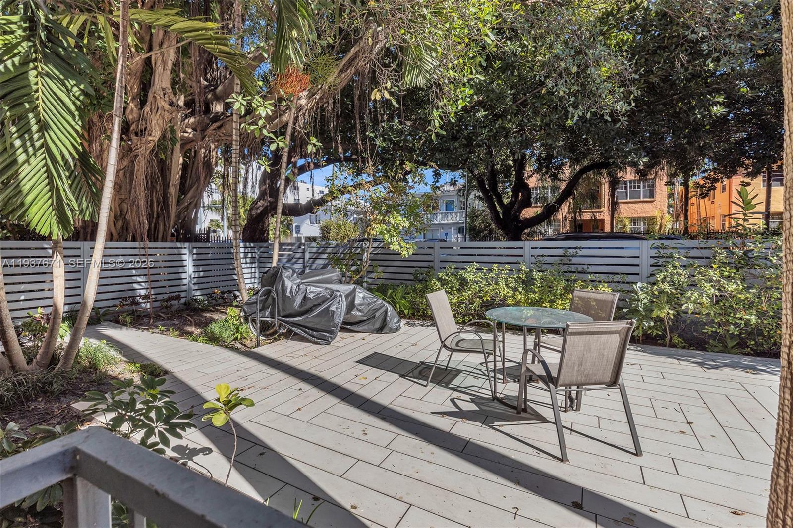 740 MERIDIAN CONDO - Residential