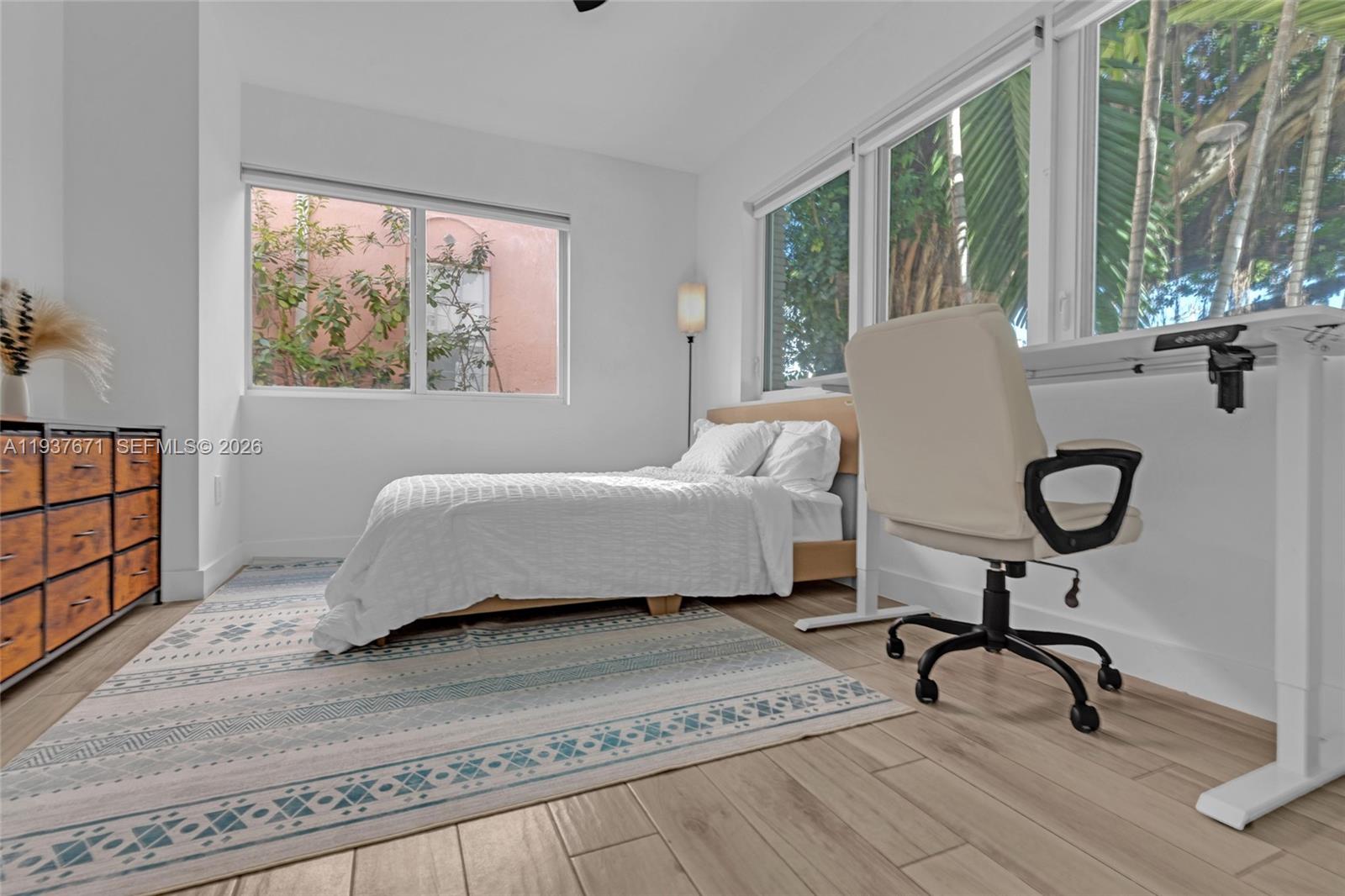 740 MERIDIAN CONDO - Residential