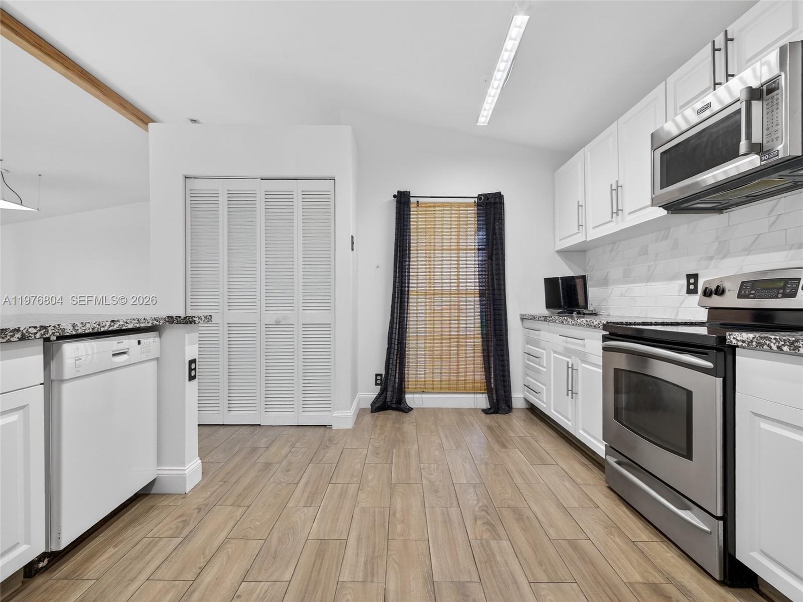 NEW RIVER ESTATES SECTION - Residential