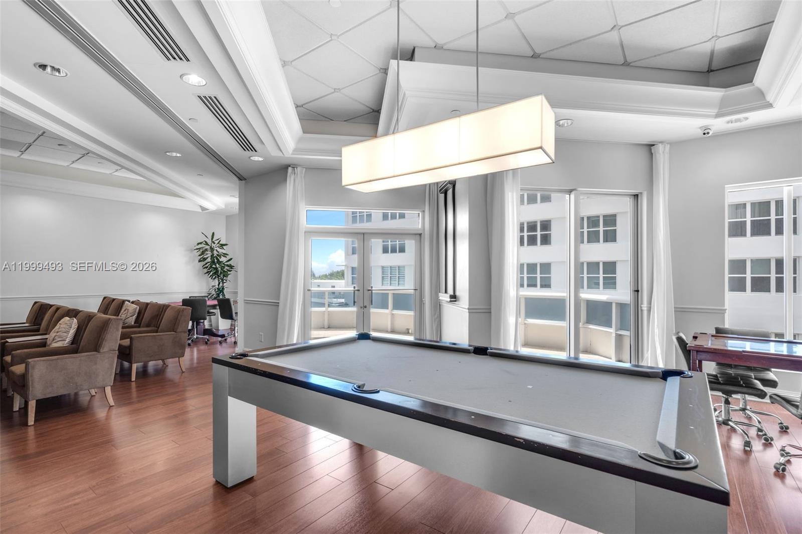 GREEN DIAMOND CONDO - Residential