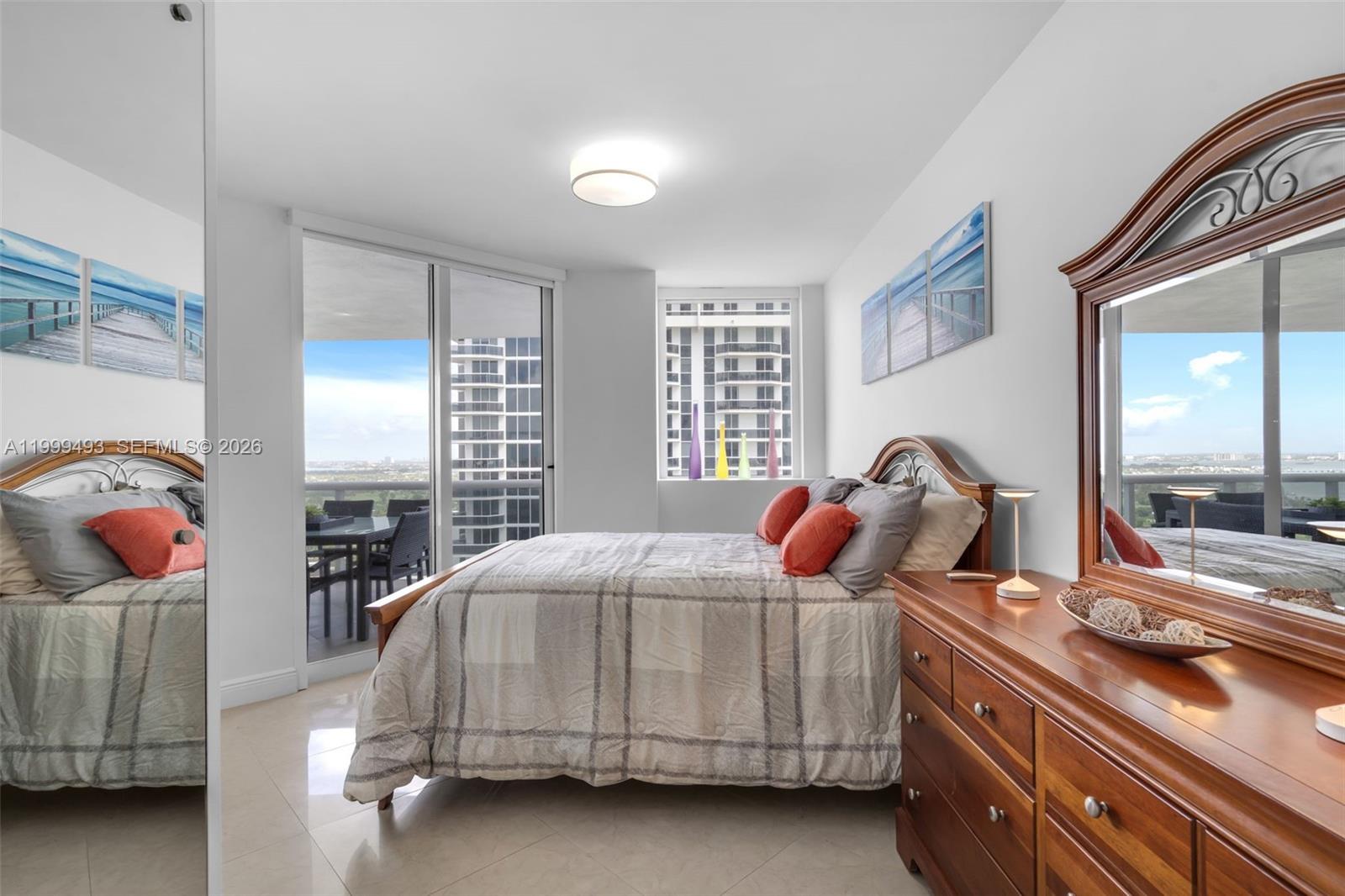 GREEN DIAMOND CONDO - Residential