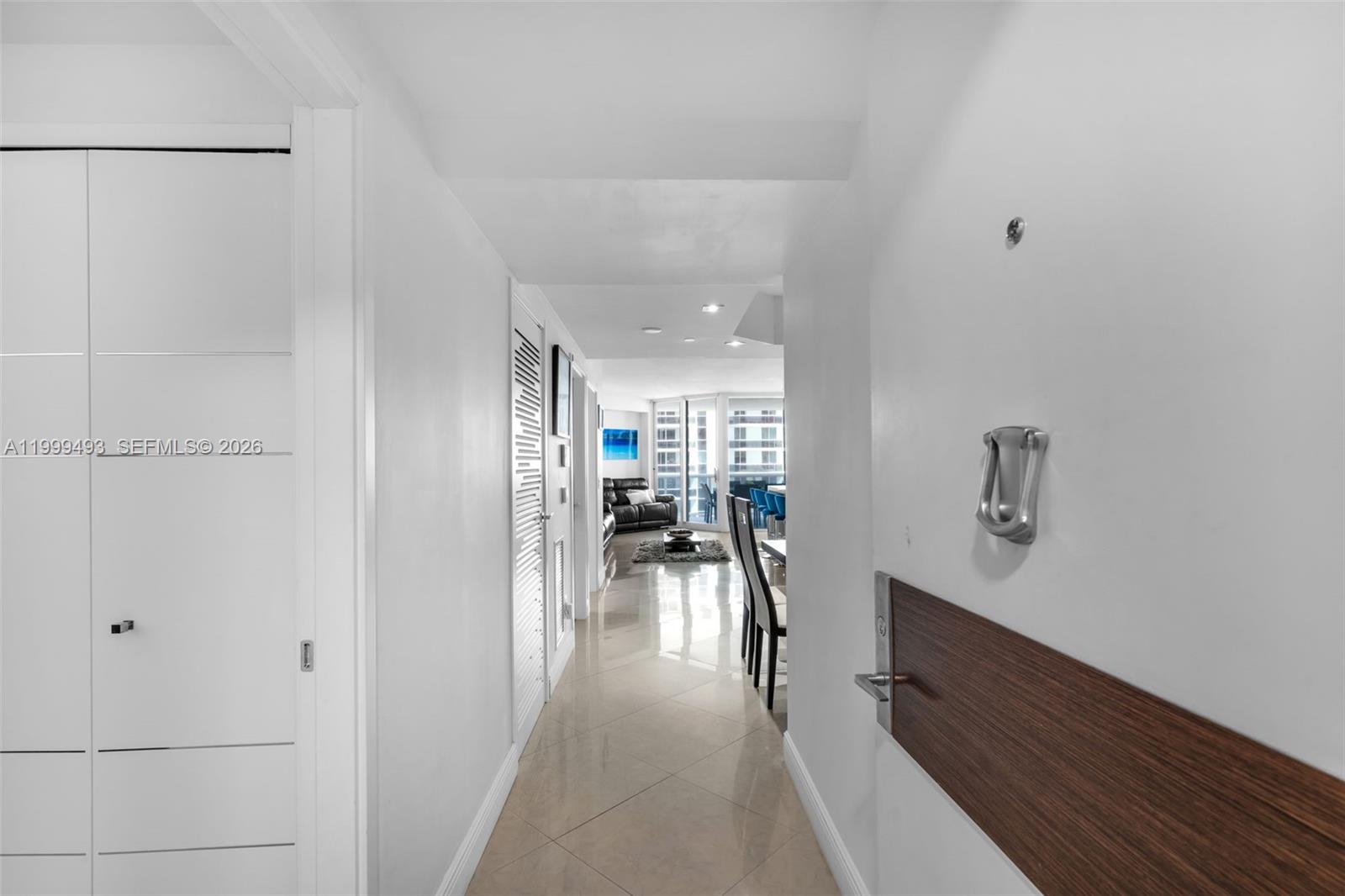 GREEN DIAMOND CONDO - Residential