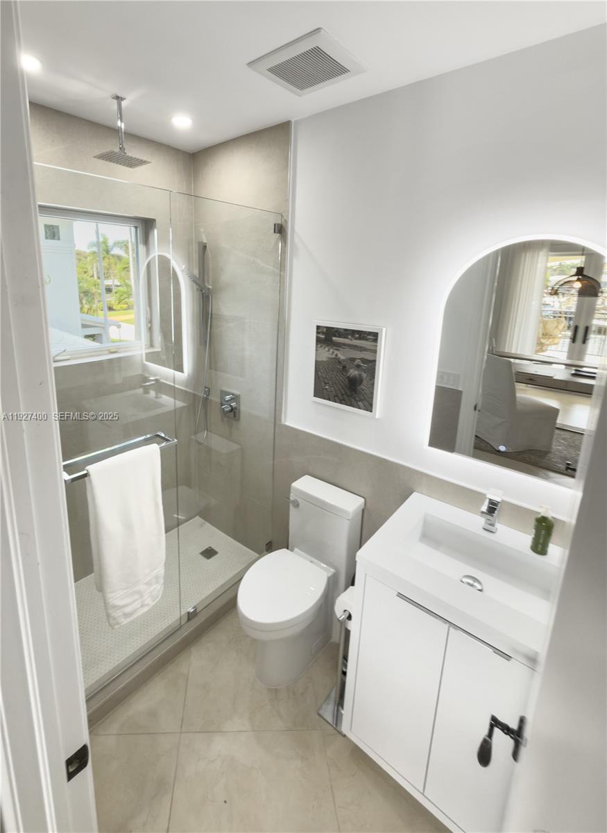 LIGHTHOUSE POINT 6TH SEC - Residential