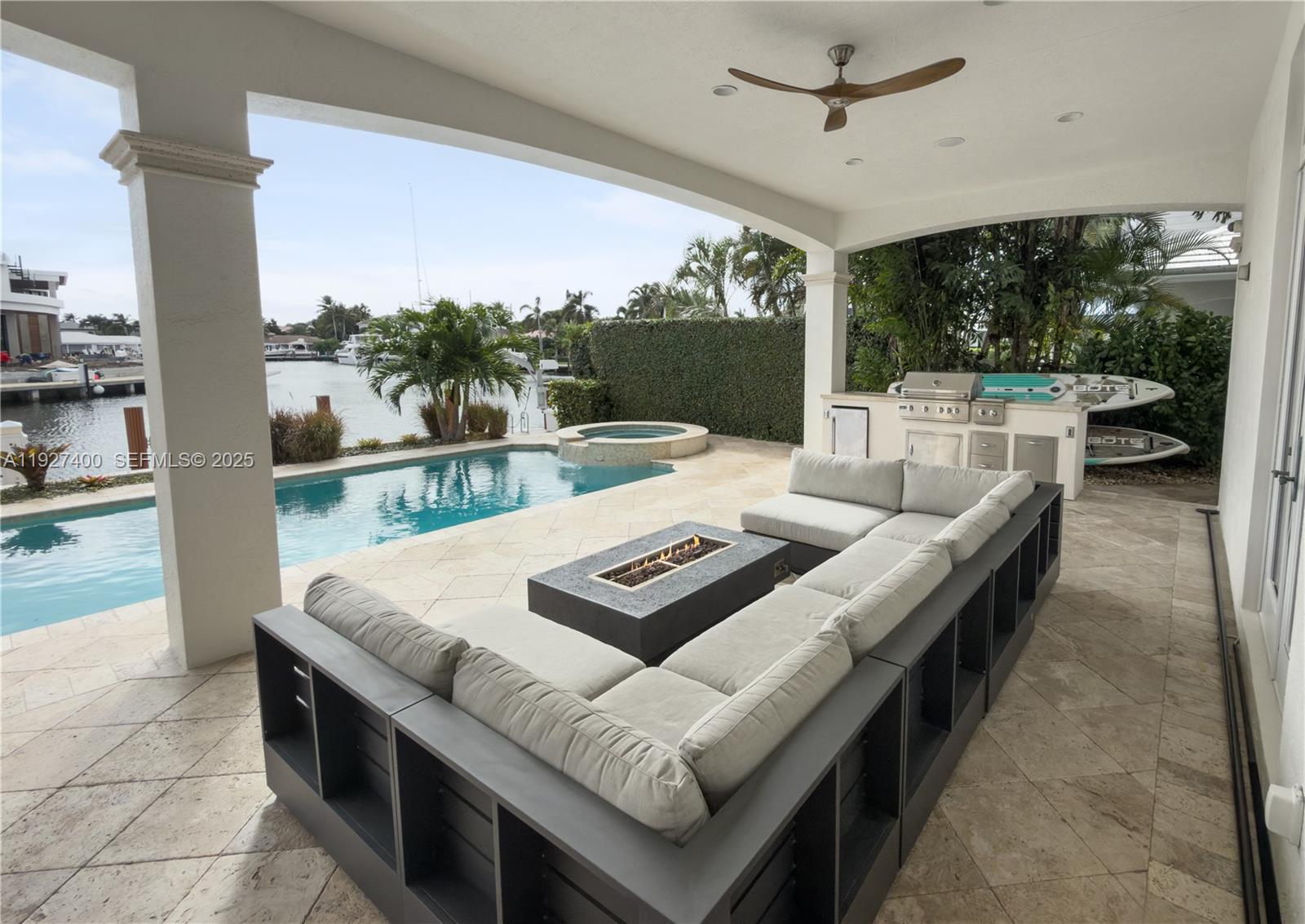 LIGHTHOUSE POINT 6TH SEC - Residential