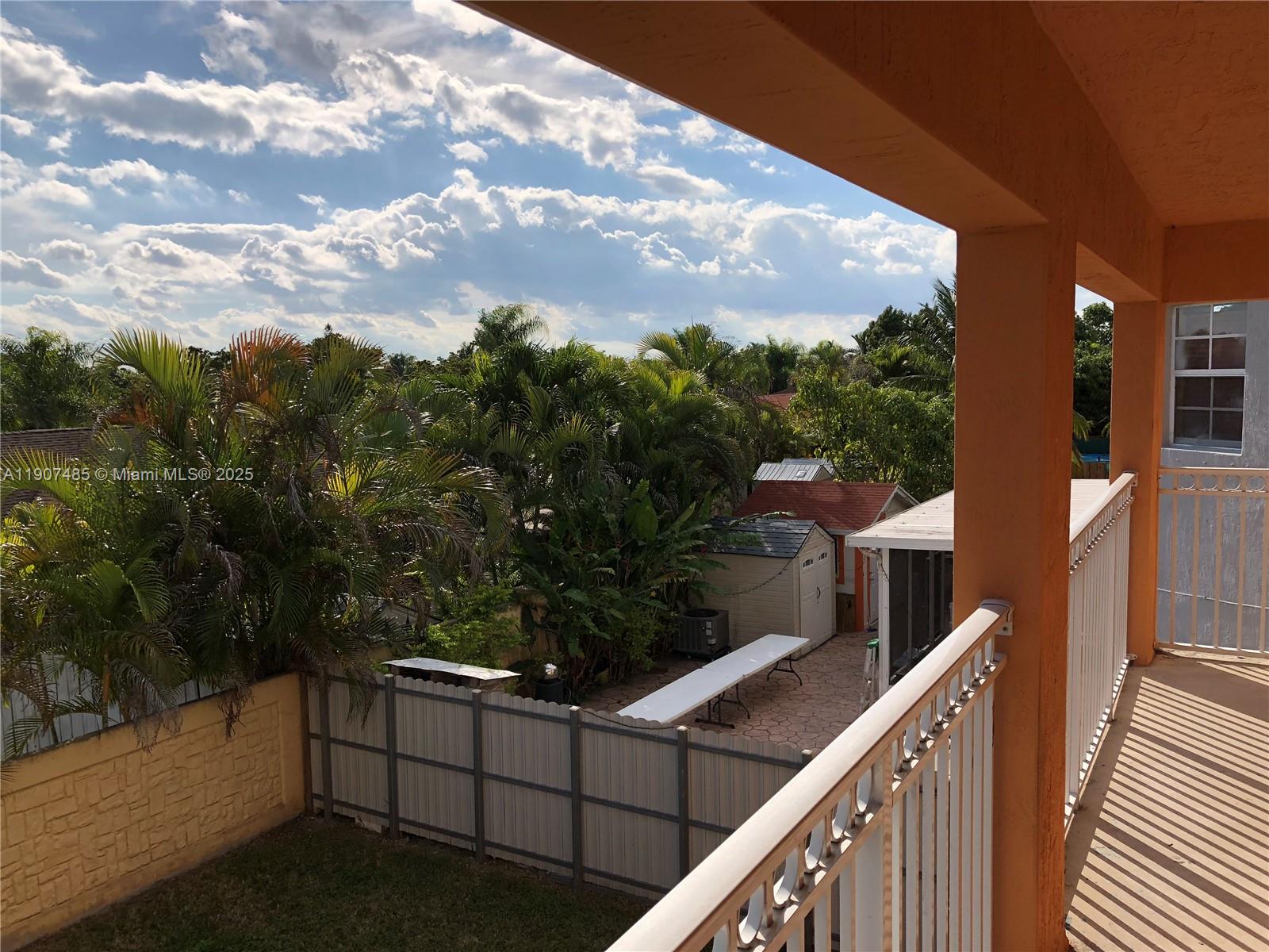 SABLE PALM ESTATES - Residential