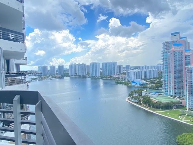 NEWLY RENOVATED 2022, AT MYSTIC POINTE TOWER 500. INTRACOASTAL VIEWS!!! BEAUTIFULL BRIGHT APARTMENT WITH ALL NEW PORCELAIN WHITE FLOORS, NEW BLINDS THROUGHT, NEW GLOSSY WHITE KITCHEN CABINETS,NEW SS APPLIANCES,QUARTZ COUNTER TOPS, NEW BATHROOMS WITH NEW SHOWERS,AND CABINETS, ALL QUARTX TOPS. CLOSETS ORAGANIZERS IN ALL CLOSETS. BRAND NEWLY PAINTED MOVE IN READY. GATED COMMUNITY WITH 24/7 CONCIERGE, 24/7 VALET, FREE WI FI AND CABLE, POOL ON THE INTRACOASTAL, 8 TENNIS COURTS,PICKLE BALL COURT, RESTAURANT, HAIR SALON AND MINI MARKET. FITNESS AND SPA. CLOSE TO AVENTUA MALL AND TURNBERRY GOLF COURSE. FREE SHUTTLE BUS TO PUBLIX AND MALL.