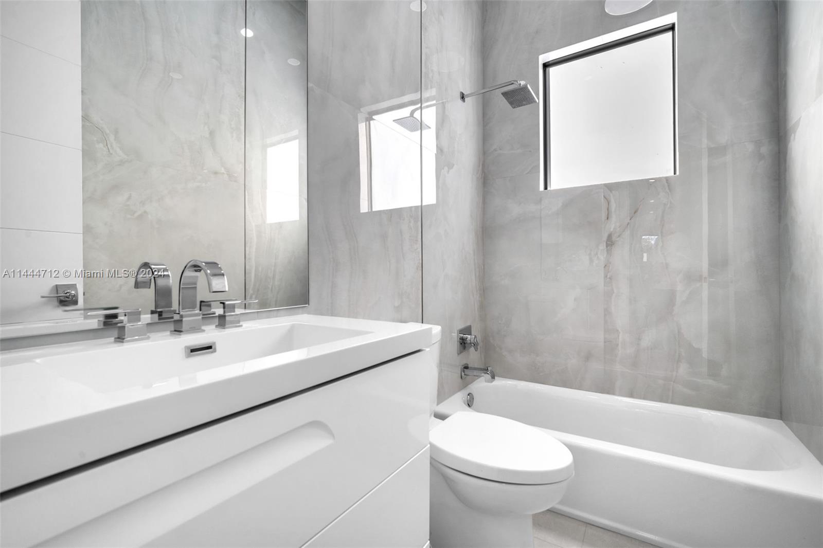 ALAMEDA - Residential