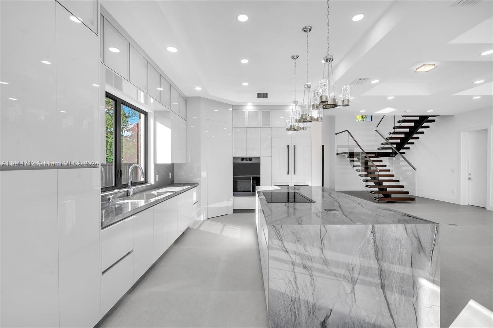 ALAMEDA - Residential