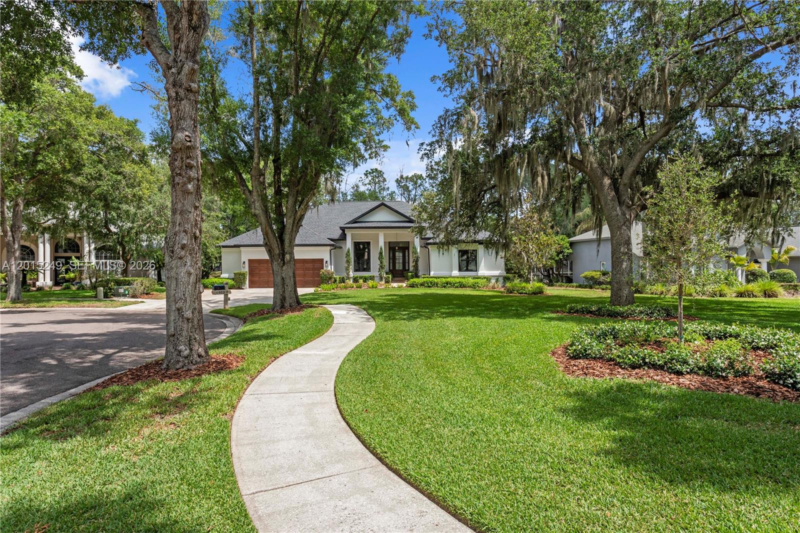 RIVER HILLS COUNTRY CLUB - Residential